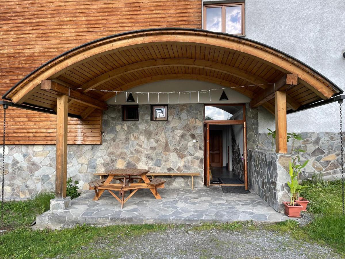 Hotel Brainy Krasno nad Kysucou Экстерьер фото